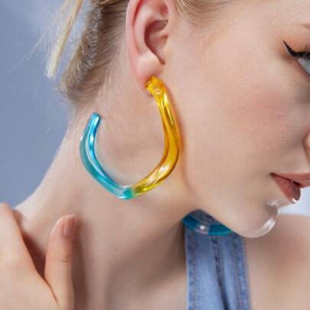 Crystal hoop earrings M900